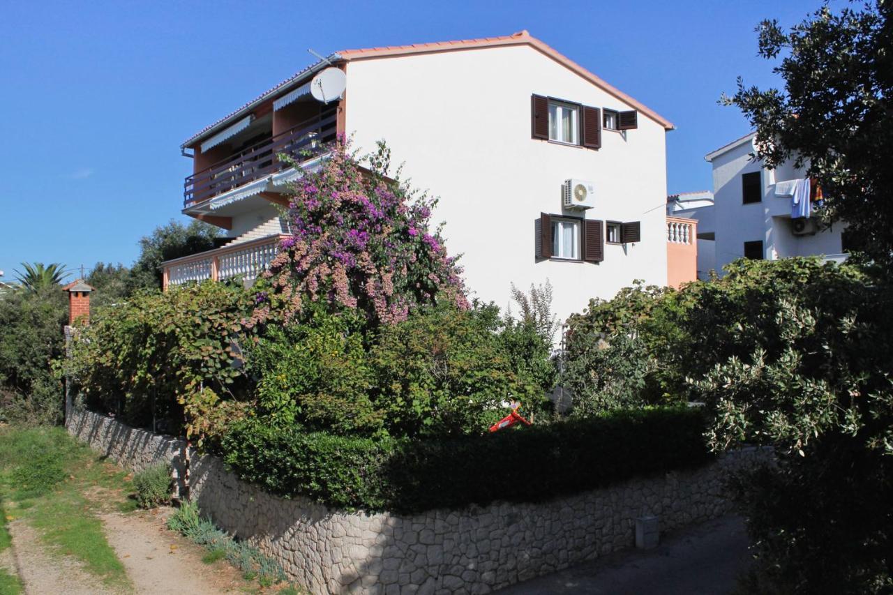 Family Friendly Seaside Apartments Kozino, Zadar - 5749 Petrcane Exterior photo