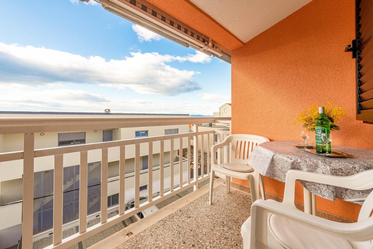 Family Friendly Seaside Apartments Kozino, Zadar - 5749 Petrcane Exterior photo